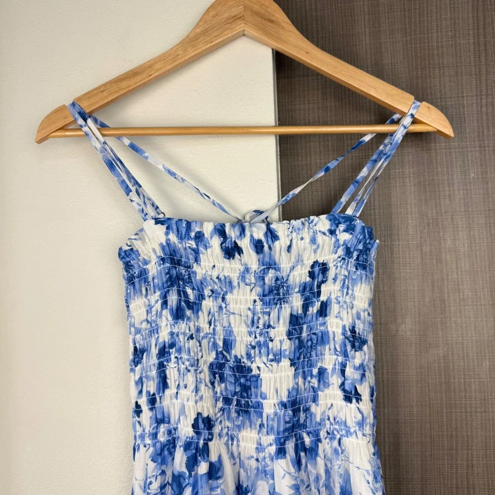 Abercrombie & Fitch smocked bodice